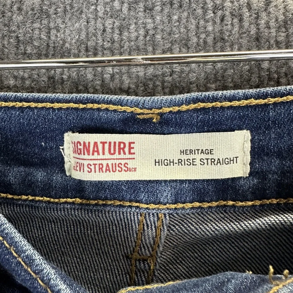 Levi's Signature 10 (30) Straight Leg High Waist Jeans - Picture 4 of 13